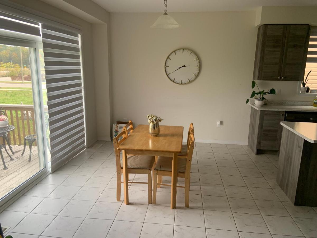 索罗尔德Niagara- Beautiful Cozy Sunfilled Big Complete House Minutes Drive From Falls别墅 外观 照片